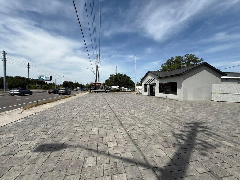 More Photos Of 2736 Land O Lakes Blvd, Land O' Lakes Storefront Retail Residential For Sale