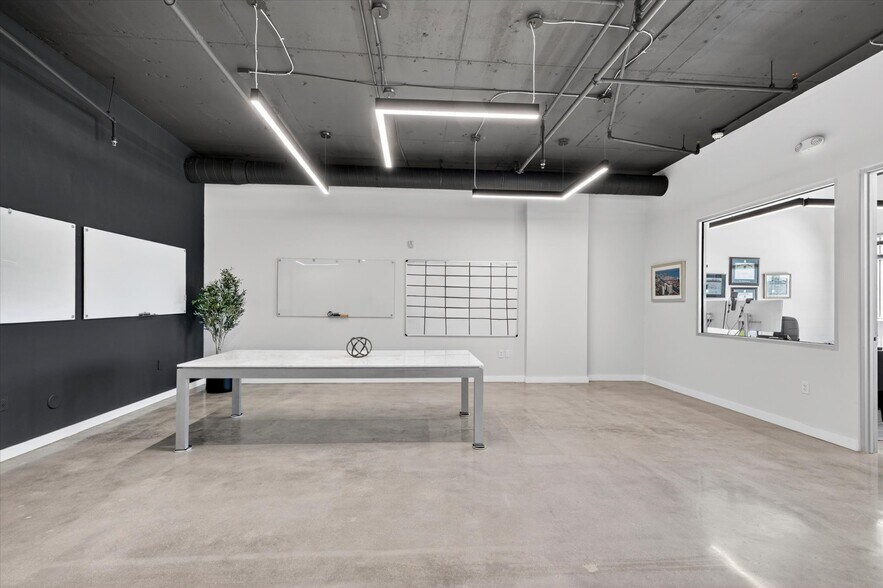 More Photos Of 7301 SW 57th Ct, South Miami Office For Sale