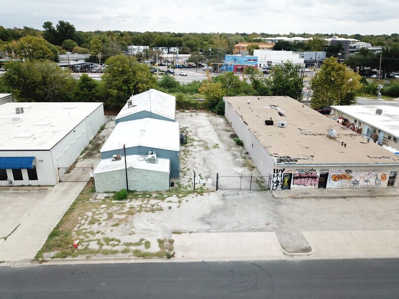More Photos Of 620 Canion St, Austin Warehouse For Lease