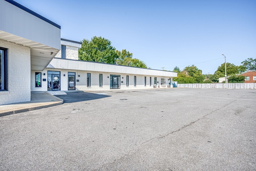More Photos Of 2400-2406 Northumberland Ave, Richmond Unknown For Lease