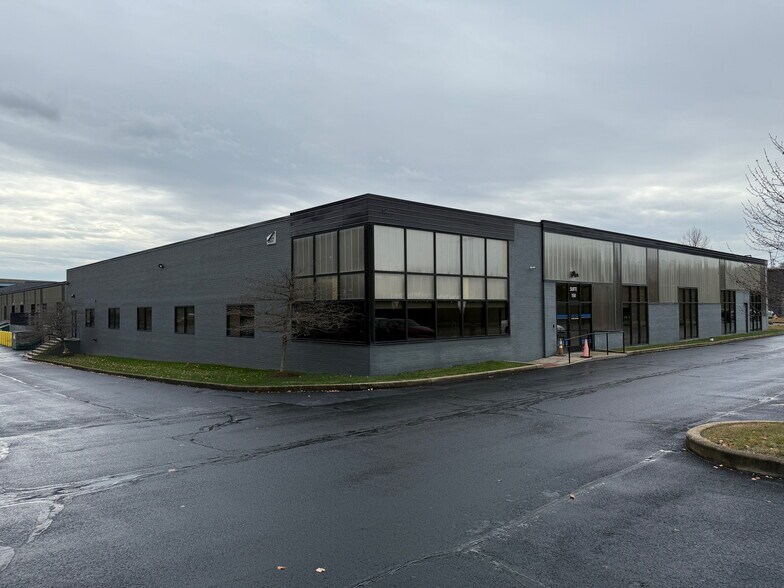 More Photos Of 307 23rd Street Ext, Sharpsburg Industrial For Lease