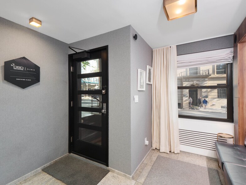 More Photos Of 1025 Fifth Ave, New York Apartments For Sale