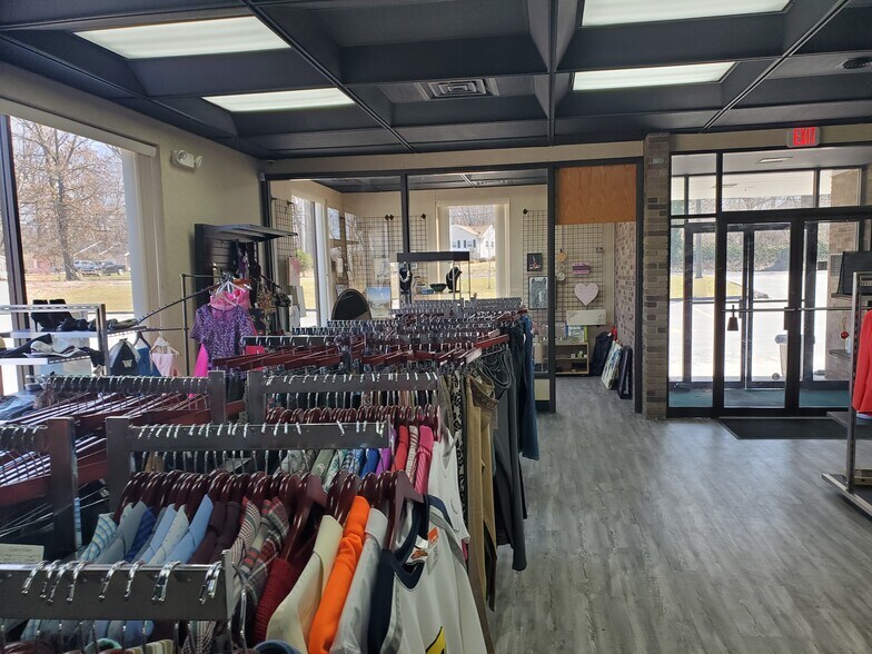 More Photos Of 4270 E Lake Rd, Erie General Retail For Sale