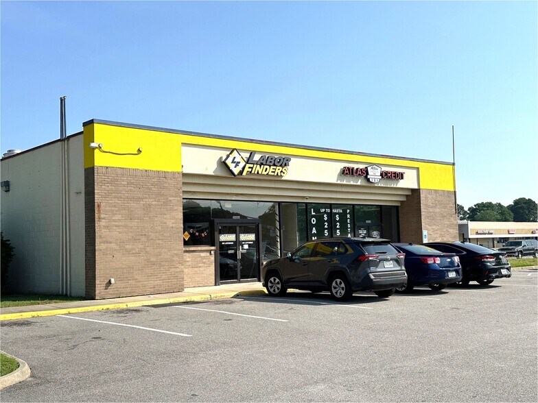 More Photos Of 2858-2884 Airline Blvd, Portsmouth Storefront For Sale