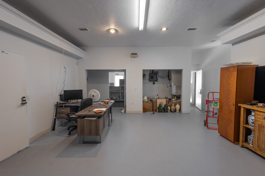 More Photos Of , Sarasota Unknown For Sale