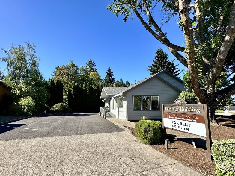 More Photos Of 1579 Burns St, West Linn Office For Lease