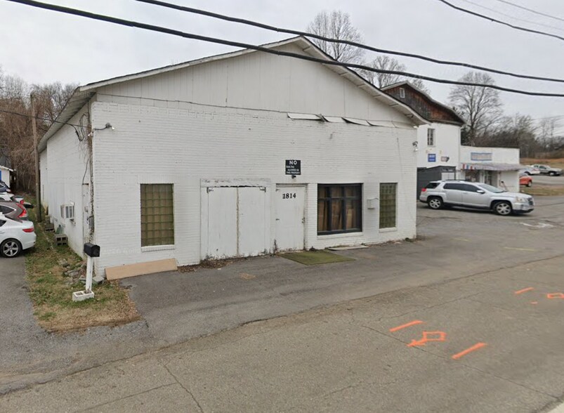 More Photos Of 1814 E Broadway Ave, Maryville Warehouse For Lease