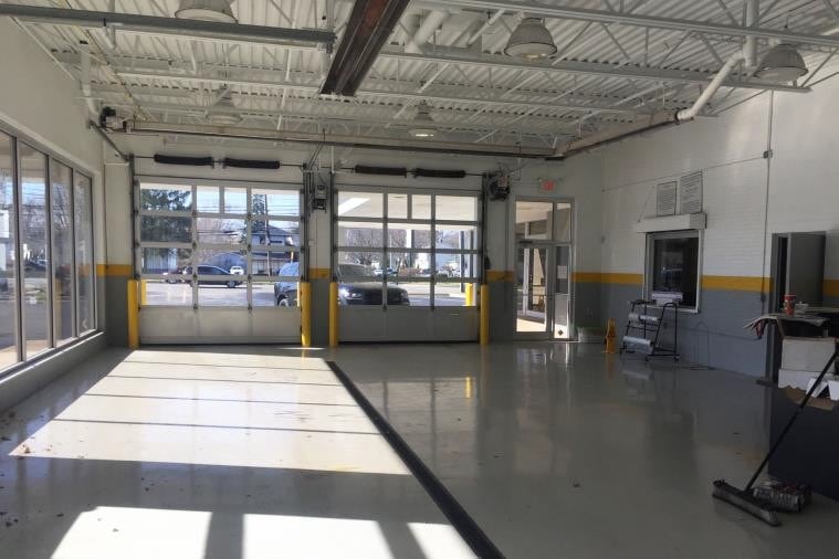 More Photos Of 15354 S Dixie Hwy, Monroe Auto Dealership For Sale