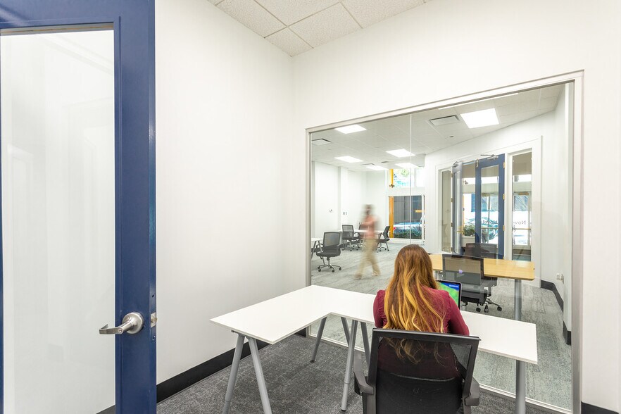 More Photos Of 11 S 12th St, Richmond Coworking Space