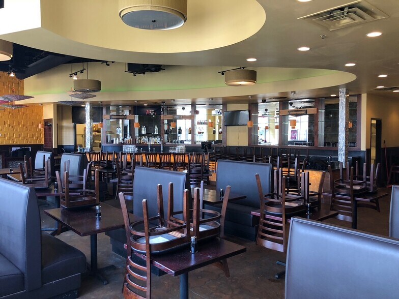 More Photos Of 10060 City Walk Dr, Woodbury General Retail For Lease