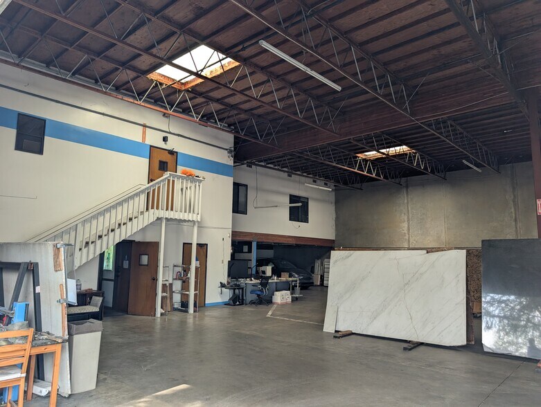 More Photos Of 795 Sandoval Way, Hayward Warehouse For Lease
