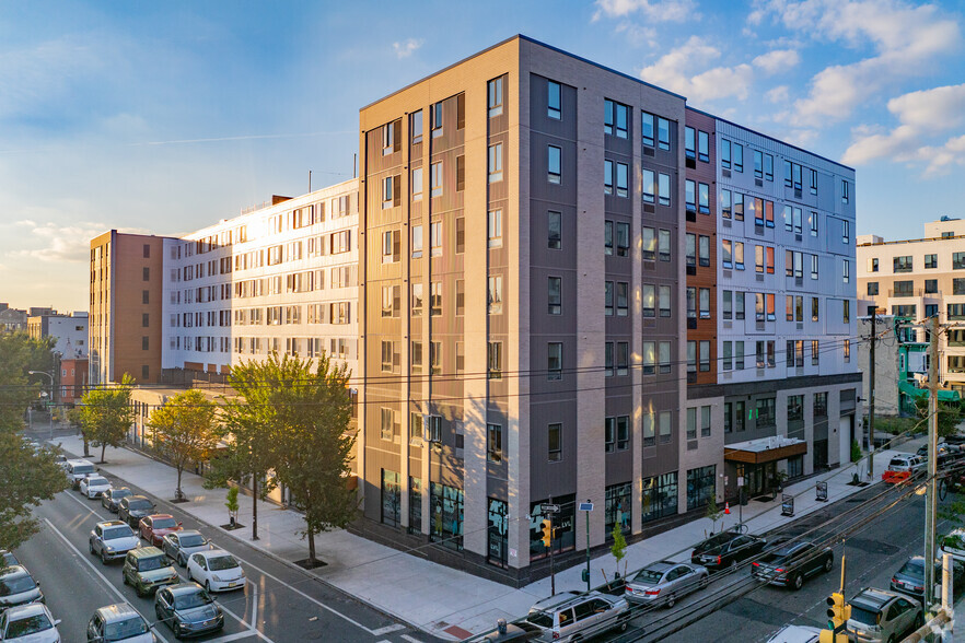 Primary Photo Of 4301 Chestnut St, Philadelphia Apartments For Lease