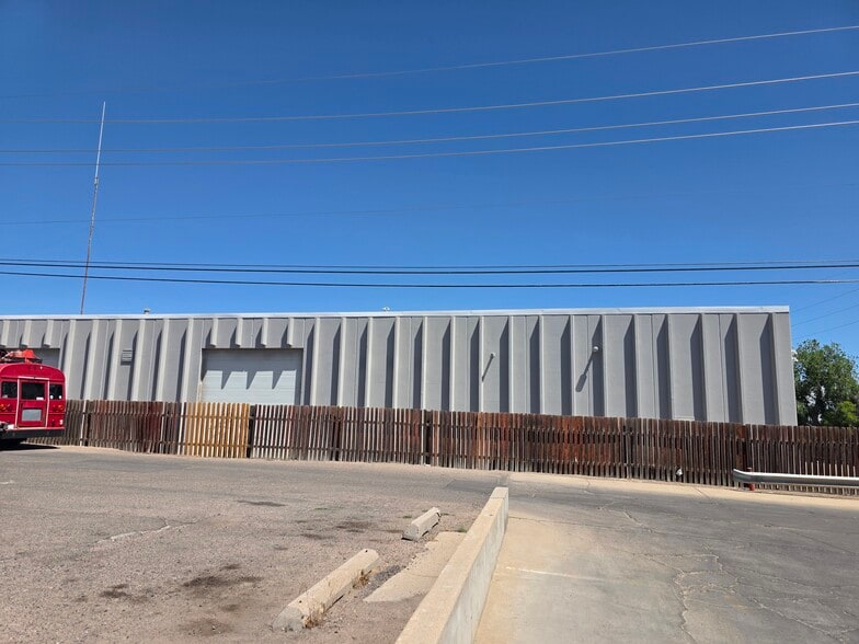 More Photos Of 810 22nd Ave, Greeley Warehouse For Lease