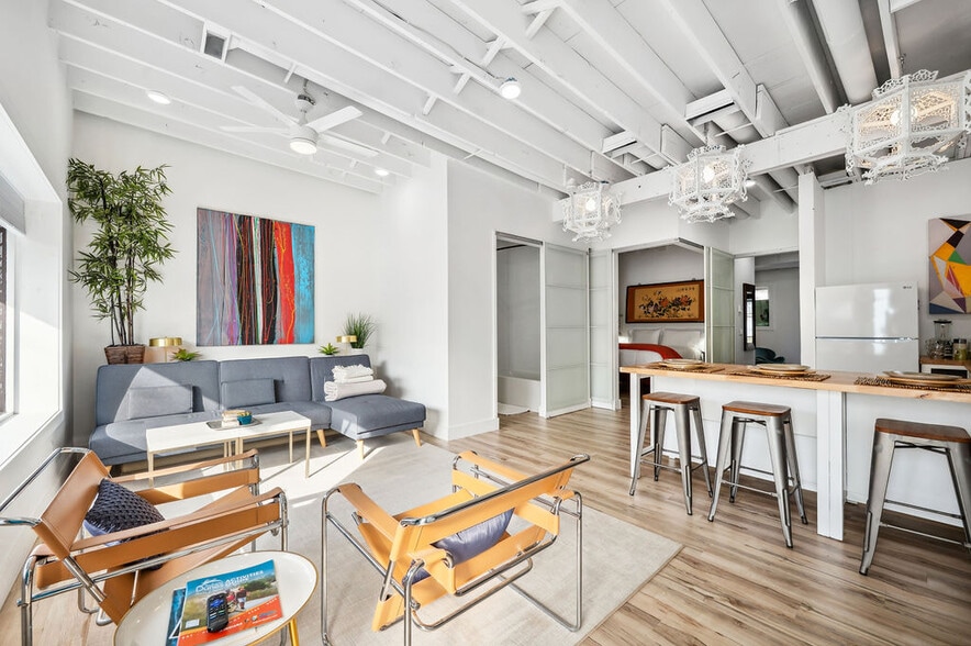 More Photos Of 13662 Red Arrow Hwy, Harbert Hotel For Sale