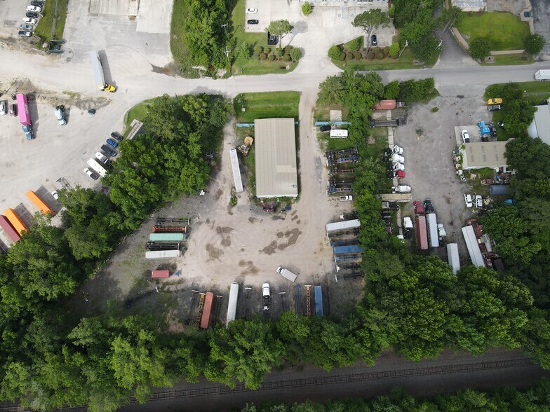 More Photos Of 6650 Jet Park Rd, North Charleston Industrial For Sale