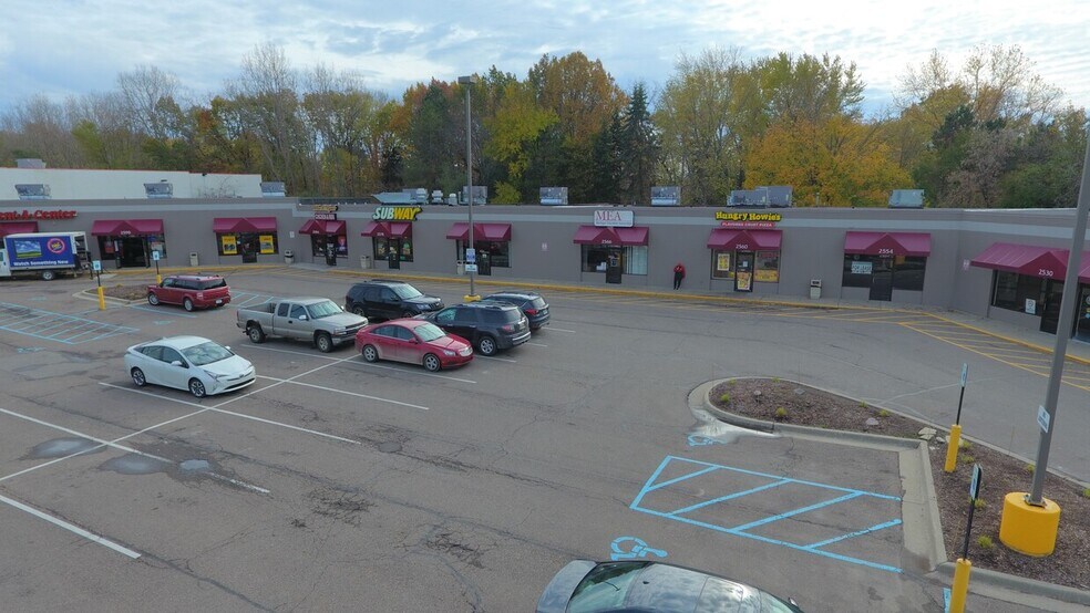 Primary Photo Of 2518-2620 E Grand River Ave, Howell Unknown For Lease