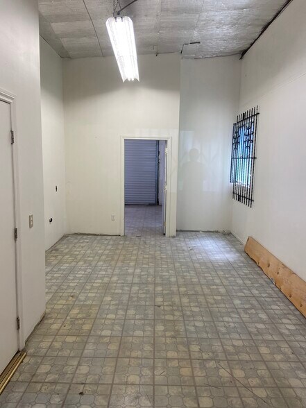 More Photos Of 3290 E Gage Ave, Huntington Park General Retail For Sale