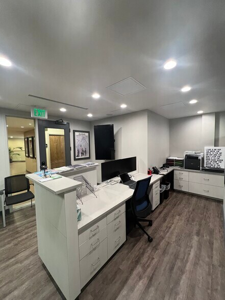 More Photos Of 8301 E Prentice Ave, Greenwood Village Office For Sale