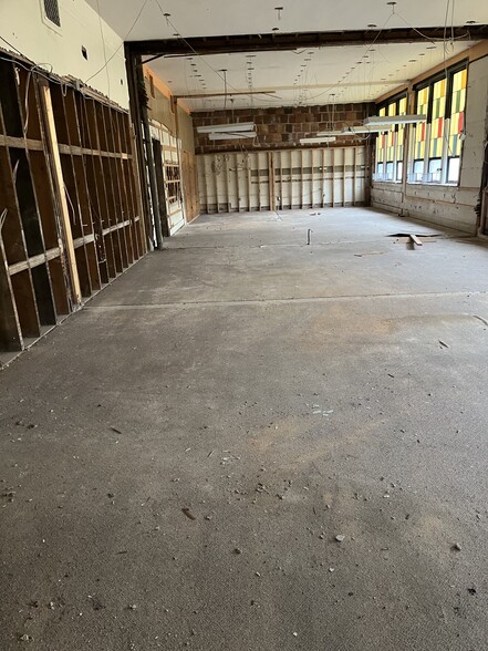 More Photos Of 642 S Main St, Central Square Office Residential For Lease