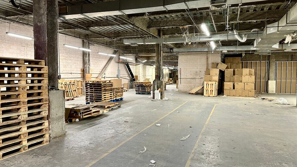 More Photos Of 4401 2nd Ave, Brooklyn Warehouse For Lease