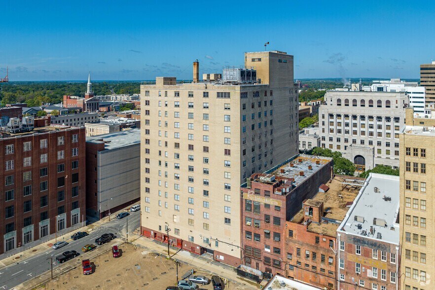 More Photos Of 525 Milam St, Shreveport Office For Sale