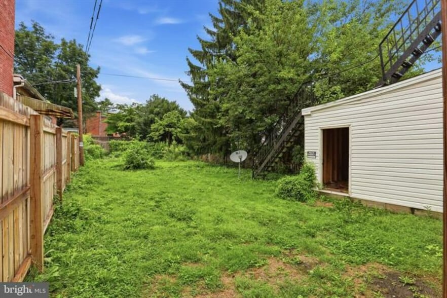 More Photos Of 233 W Chestnut St, Lancaster Apartments For Sale