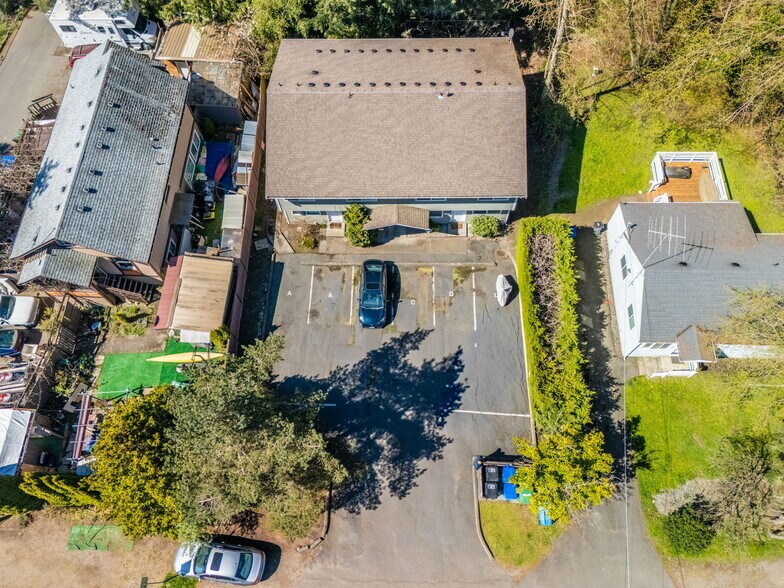 More Photos Of 19837 25th Ave NE, Shoreline Apartments For Sale