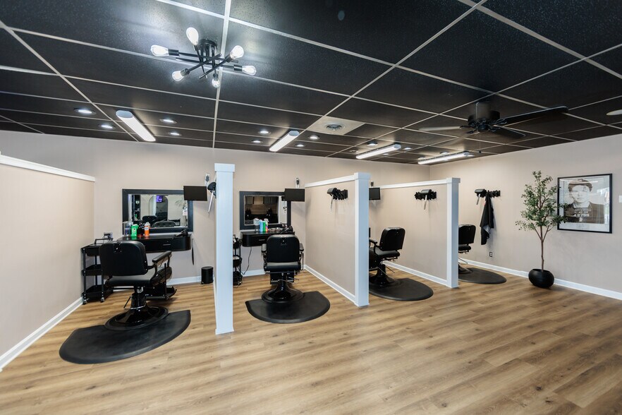 More Photos Of 2085 Clague Rd, Westlake General Retail For Sale