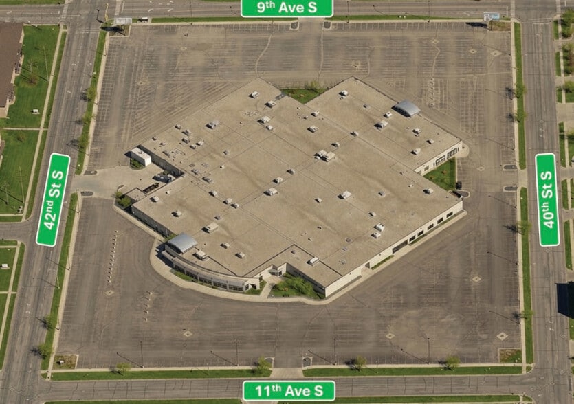 More Photos Of 900 42nd St S, Fargo Office For Sale