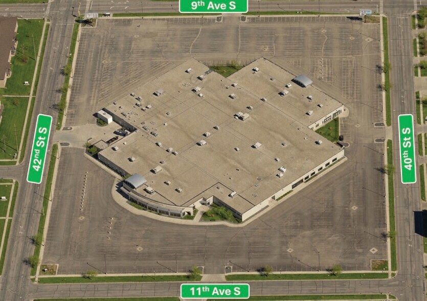 More Photos Of 900 42nd St S, Fargo Office For Sale