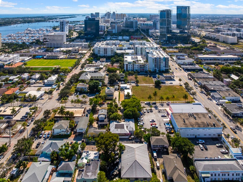 More Photos Of 315 9th St, West Palm Beach Office Residential For Sale