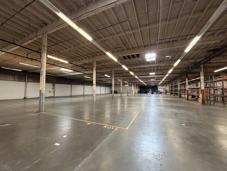 More Photos Of 405 S Airport Blvd, South San Francisco Warehouse For Lease