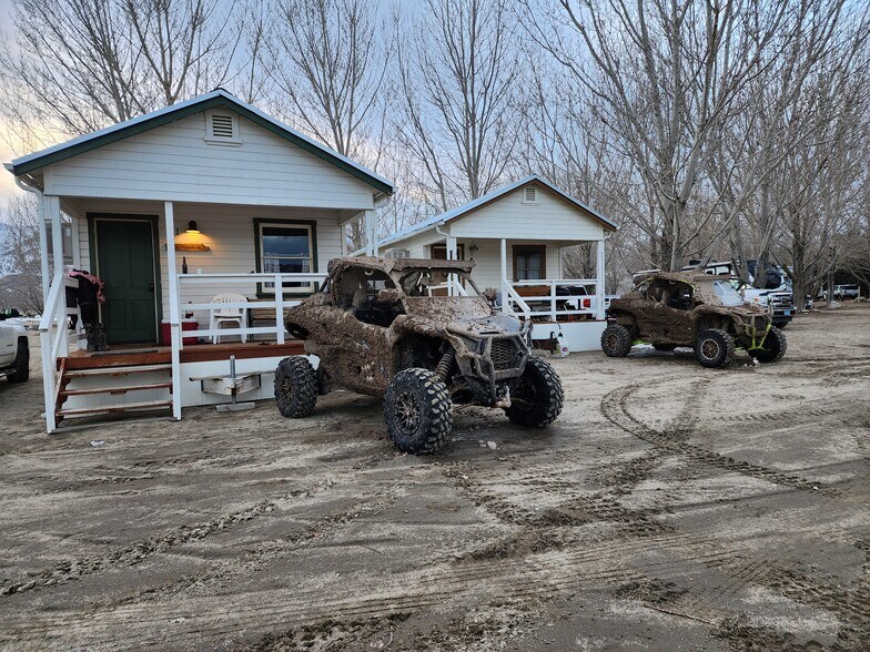 More Photos Of 7990 Highway 264, Dyer Trailer Camper Park For Sale