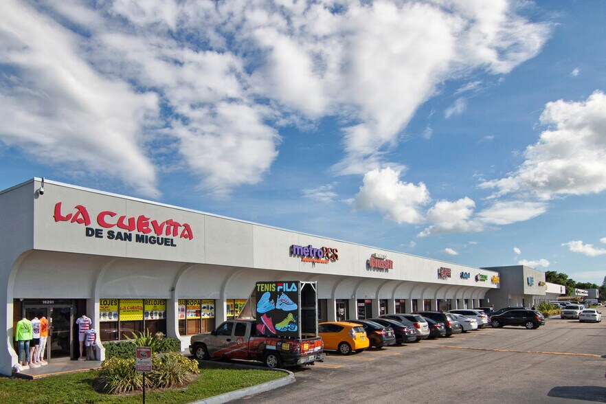 More Photos Of 15905-16095 NW 57th Ave, Miami Lakes Unknown For Lease