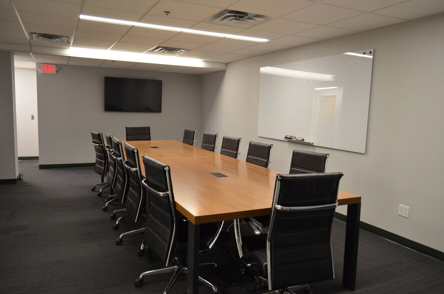 More Photos Of 7901 Xerxes Ave S, Bloomington Medical For Lease