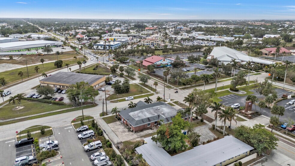 More Photos Of 128 W Charlotte Ave, Punta Gorda Office Residential For Sale
