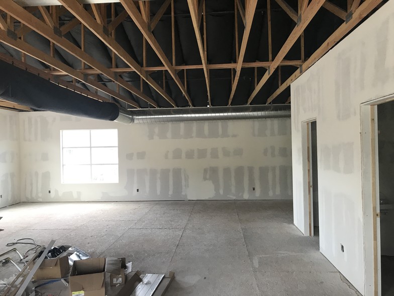 More Photos Of 17500 Depot St, Morgan Hill Office For Lease