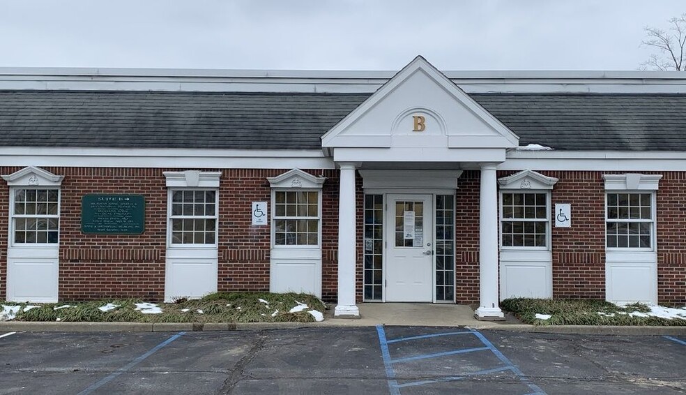 Primary Photo Of 24 N Saint Joseph Ave, Niles Medical For Lease