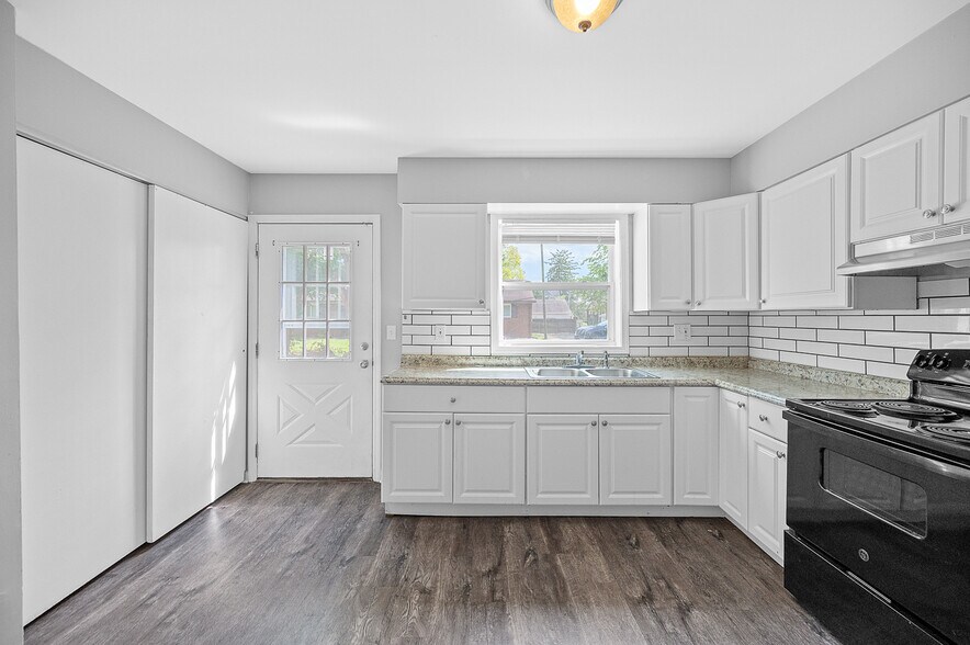 More Photos Of 411-417 E Warren st, Lebanon Apartments For Sale