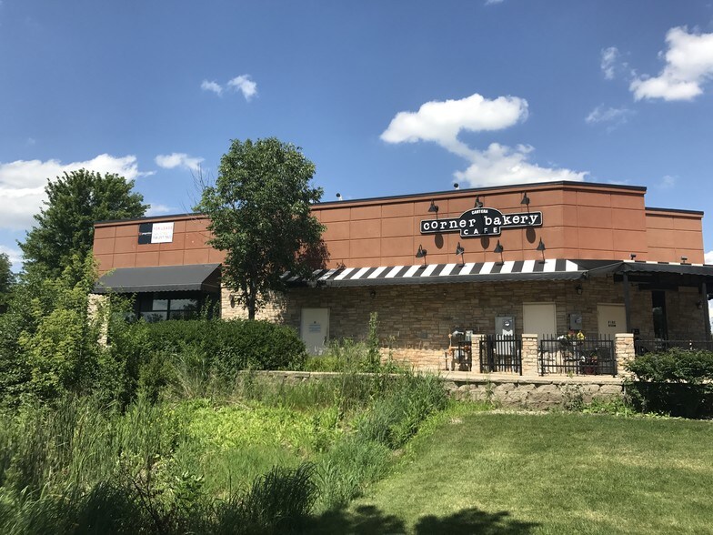More Photos Of 28258 Diehl Rd, Warrenville Freestanding For Lease