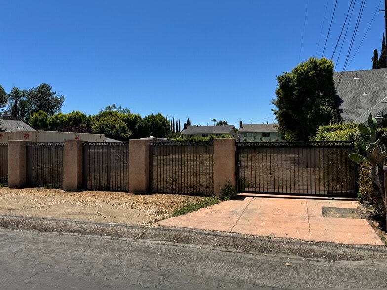More Photos Of 5511 Calhoun Ave, Sherman Oaks Land For Sale