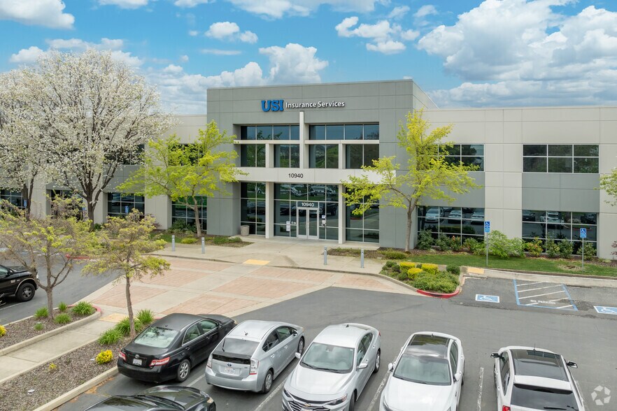 More Photos Of 10940 White Rock Rd, Rancho Cordova Coworking Space