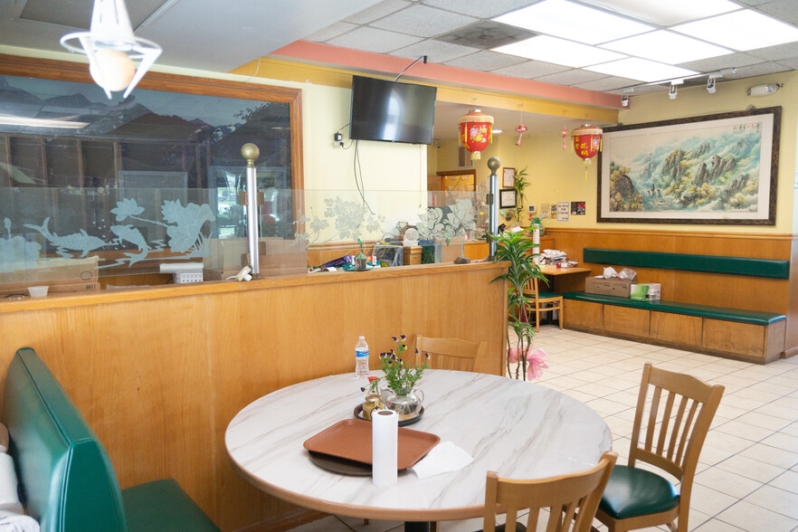 More Photos Of 800 Pulaski Hwy, Havre De Grace Freestanding For Sale