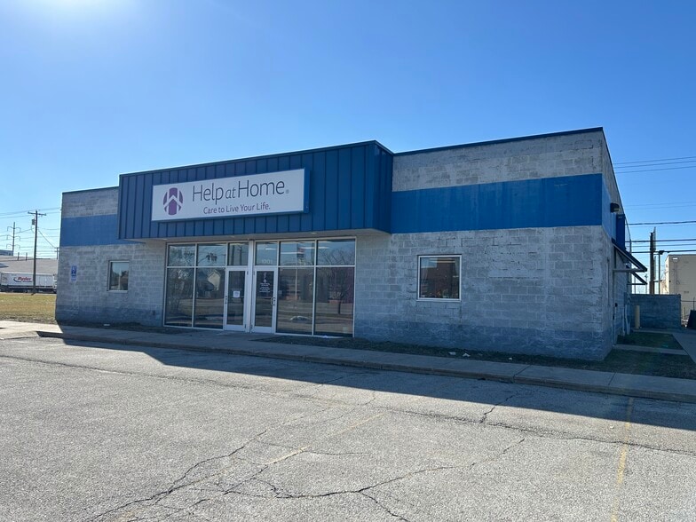 Primary Photo Of 1201 S Michigan St, South Bend Freestanding For Sale