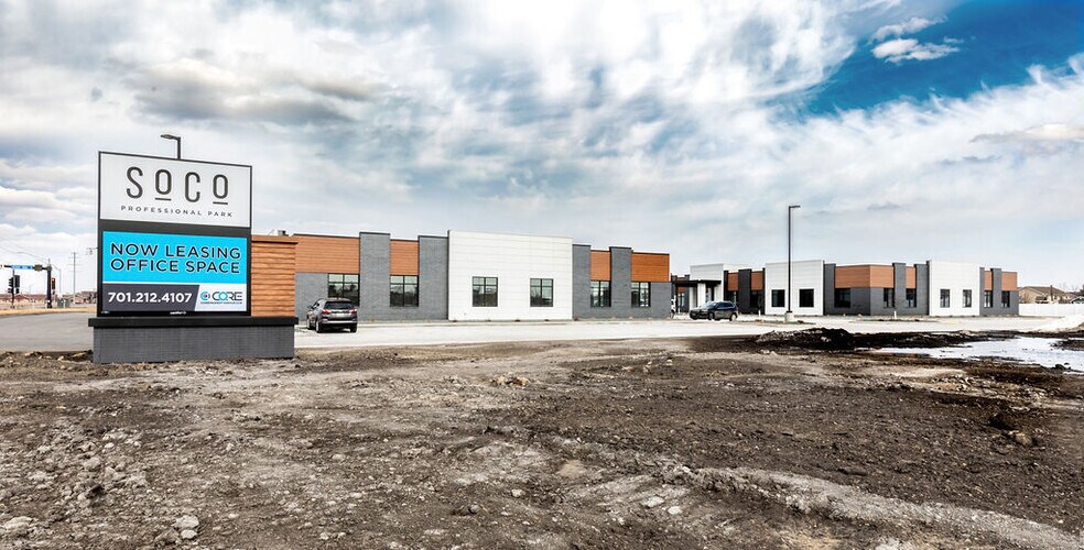 More Photos Of 4303-4399 S Columbia Rd, Grand Forks Medical For Sale