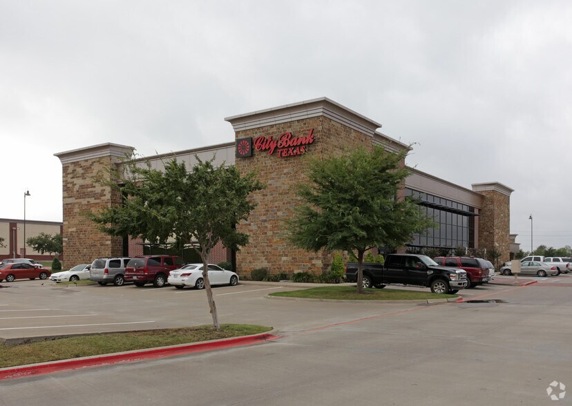 More Photos Of 771 E US Highway 80, Forney Office For Lease