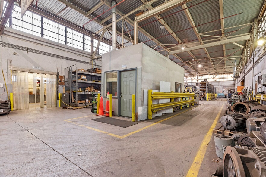 More Photos Of 3000 Milton Ave, Syracuse Manufacturing For Sale