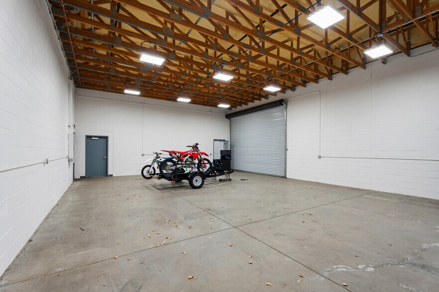 More Photos Of 1117 Commerce Dr, Ukiah Industrial For Sale