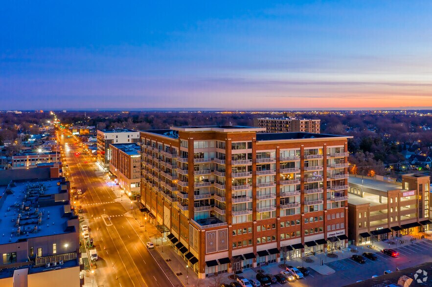 More Photos Of 360 N Main St, Royal Oak Apartments For Lease