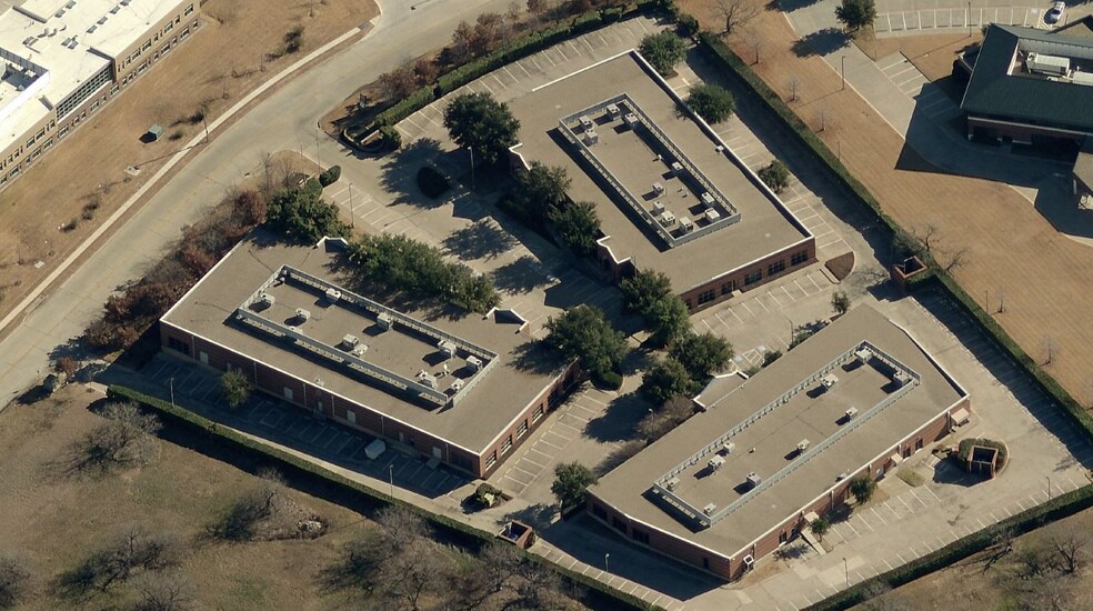 More Photos Of 6301 Campus Circle Dr E, Irving Loft Creative Space For Lease